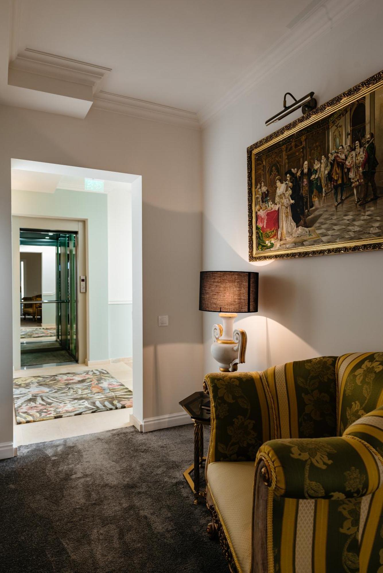 Ateneea Luxury Rooms Клуж-Напока Екстериор снимка