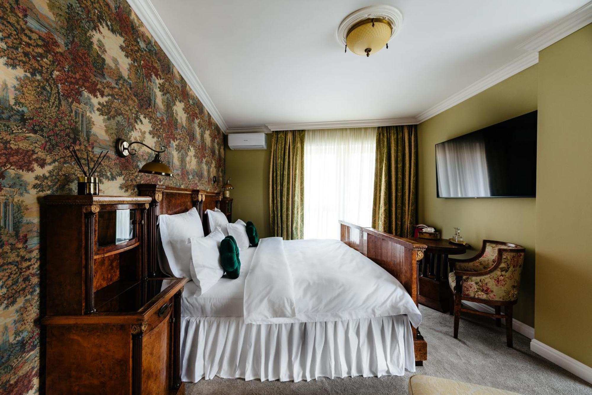 Ateneea Luxury Rooms Клуж-Напока Екстериор снимка