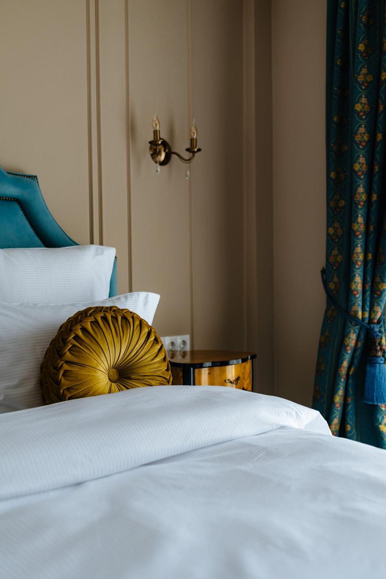 Ateneea Luxury Rooms Клуж-Напока Екстериор снимка