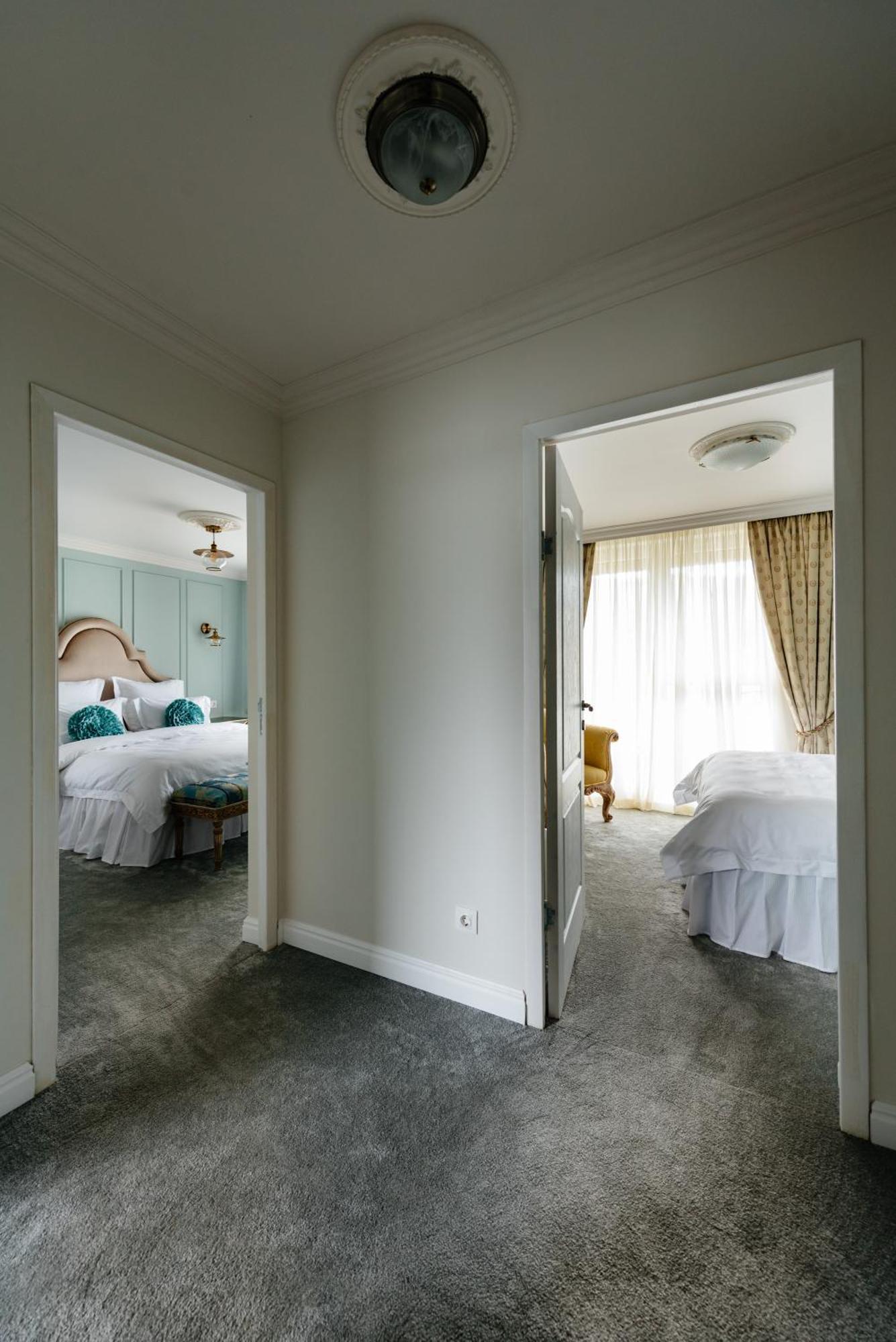 Ateneea Luxury Rooms Клуж-Напока Екстериор снимка