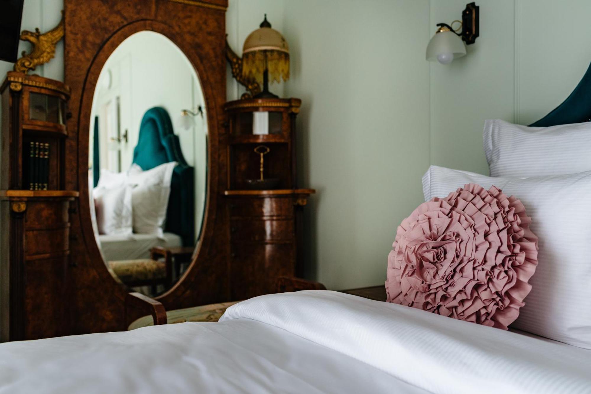 Ateneea Luxury Rooms Клуж-Напока Екстериор снимка