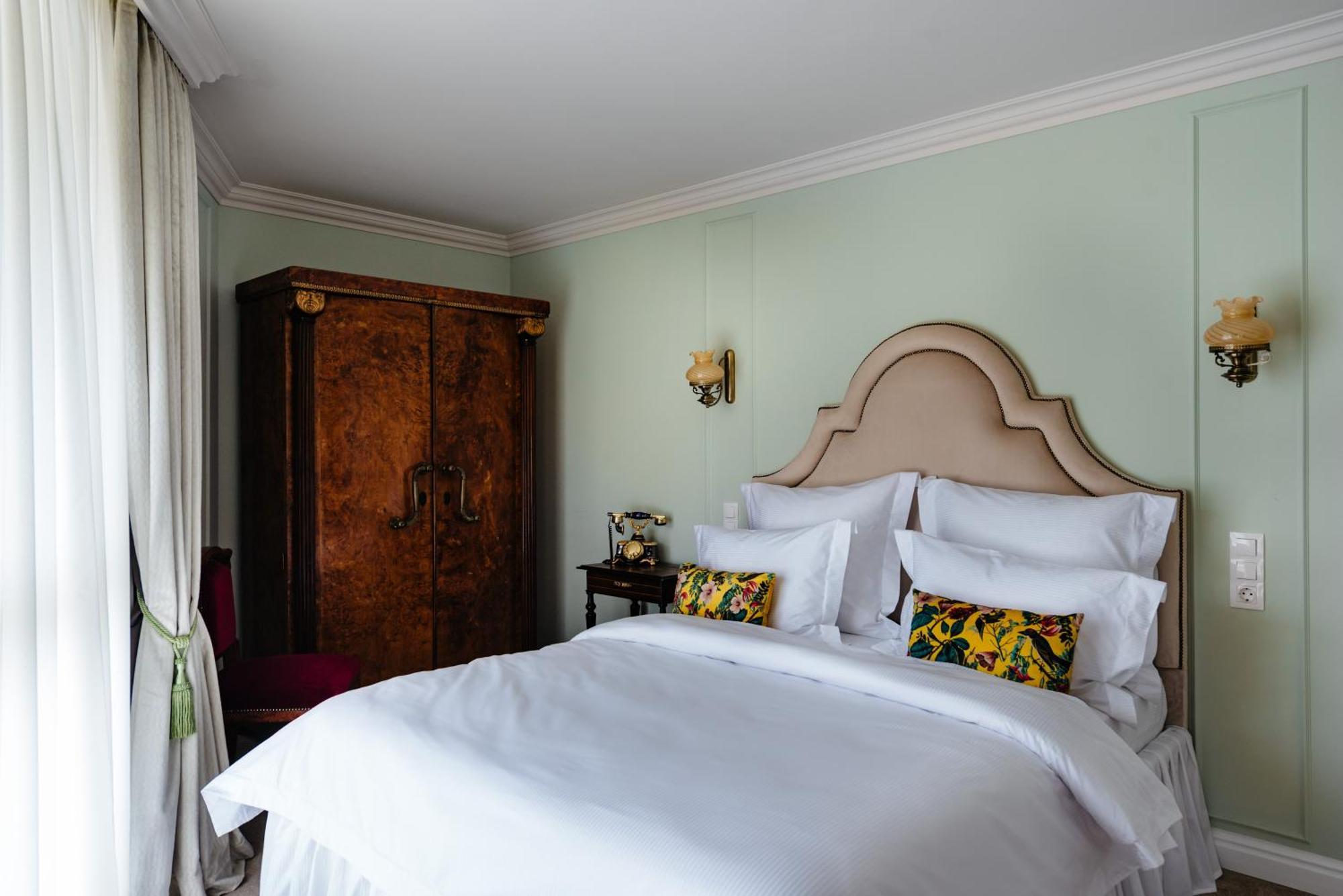 Ateneea Luxury Rooms Клуж-Напока Екстериор снимка
