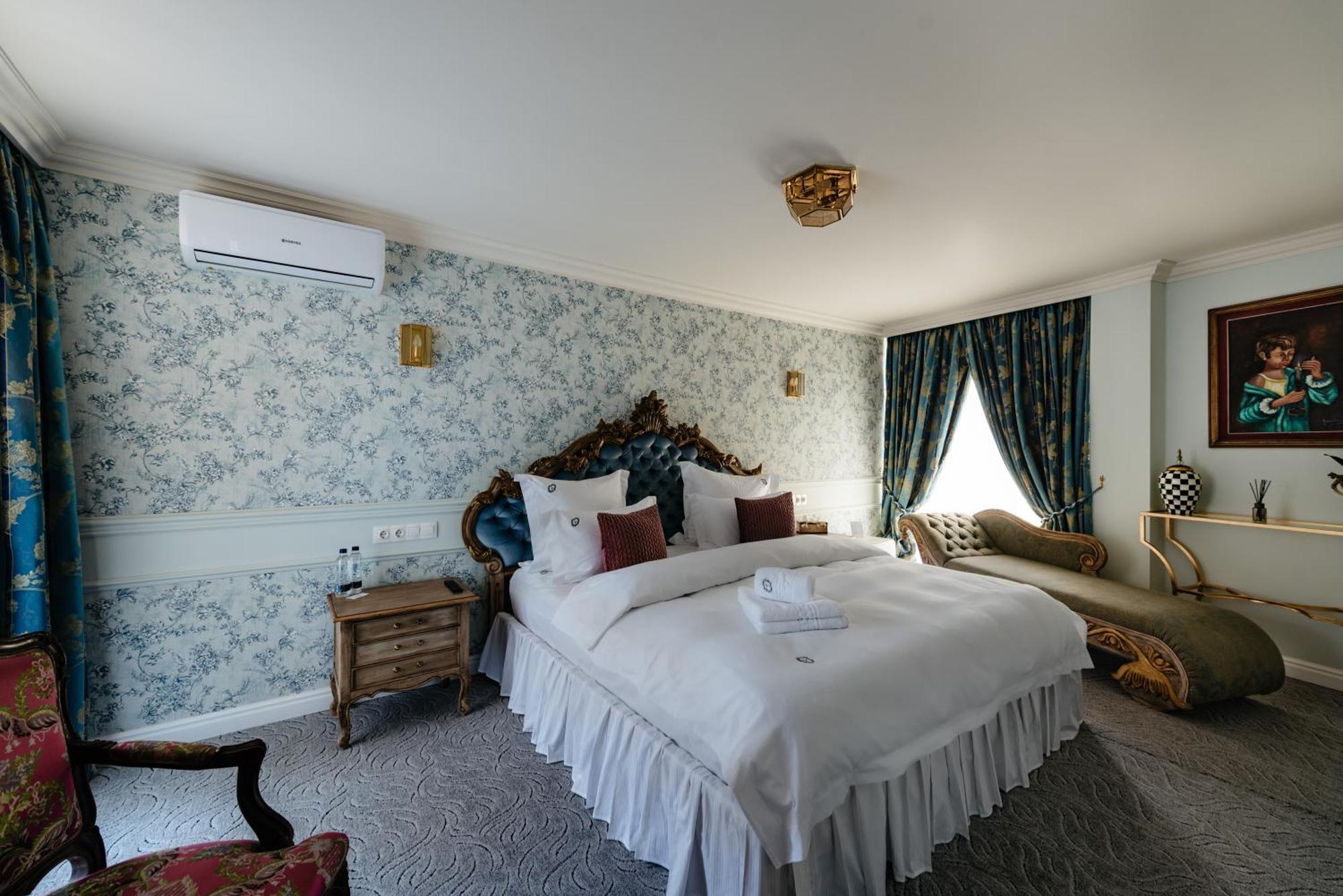 Ateneea Luxury Rooms Клуж-Напока Екстериор снимка